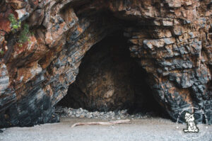 cave-milopotamos-beach