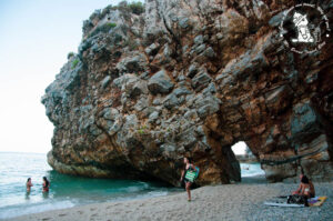 cave-milopotamos-pilion