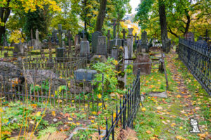 Bernardine Cemetery (Lithuanian: Bernardinų kapinės-Mister Evans