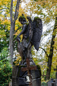 Bernardine Cemetery (Lithuanian: Bernardinų kapinės-Mister Evans
