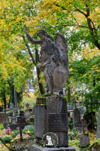 Bernardine Cemetery (Lithuanian: Bernardinų kapinės-Mister Evans