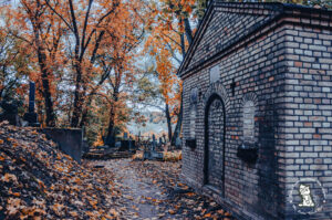 Bernardine Cemetery (Lithuanian: Bernardinų kapinės-Mister Evans