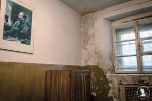 Μουσείο γενοκτονίας- υπόγεια βασανιστηρίων